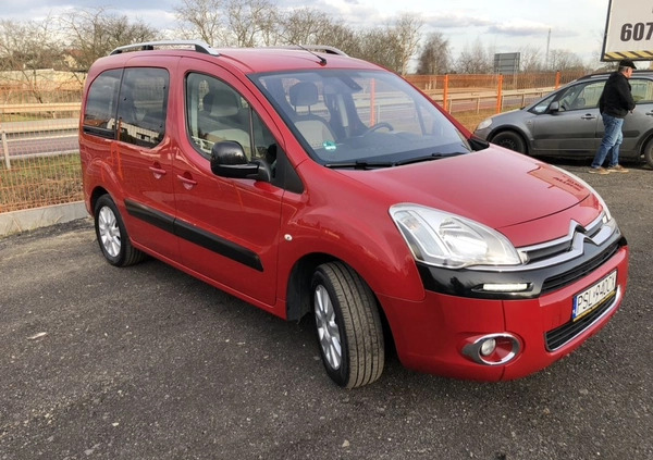 Citroen Berlingo cena 32900 przebieg: 190000, rok produkcji 2014 z Sobótka małe 154